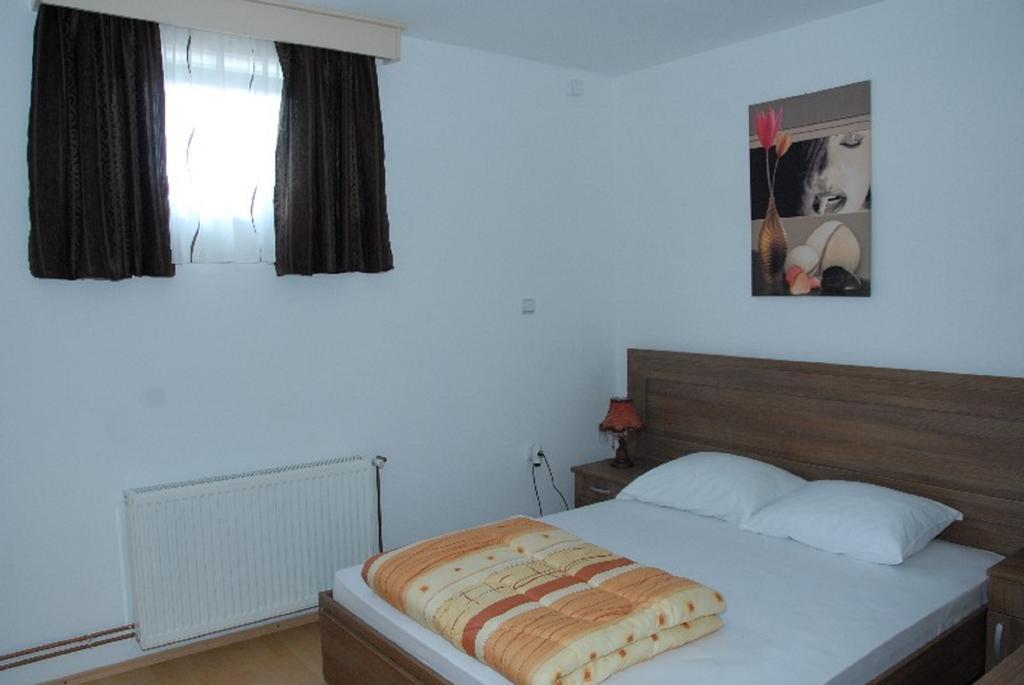 Guesthouse Vila Nova Morovic Room photo