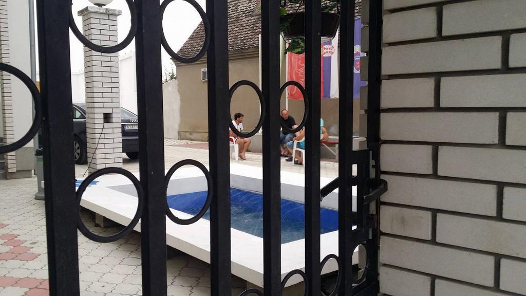Guesthouse Vila Nova Morovic Exterior photo